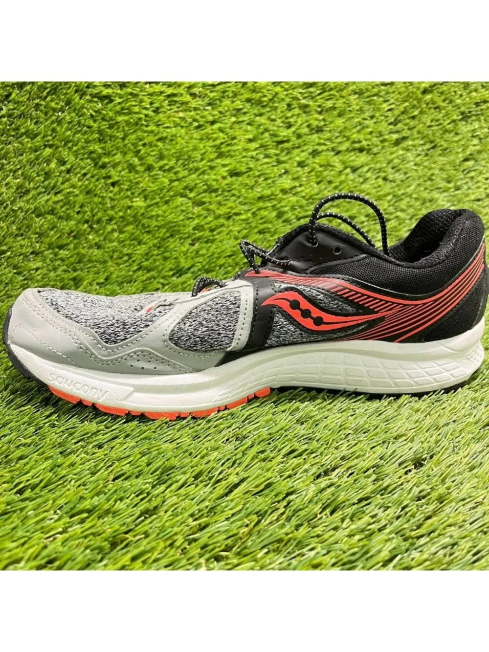 Saucony Grid Cohesion 10 Womens Size 9.5 Gray Black Pink Running Shoes Sneakers